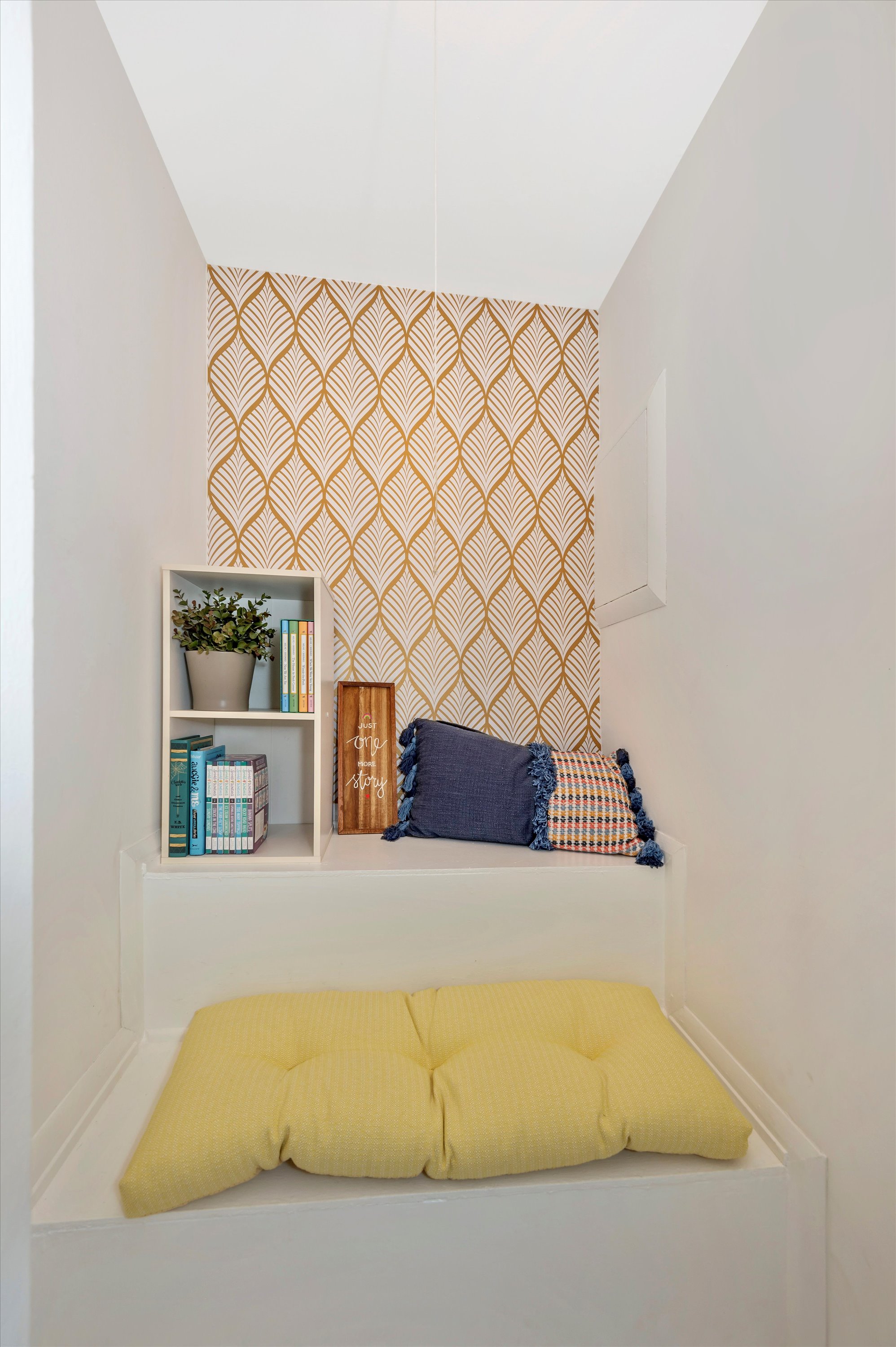Bedroom nook